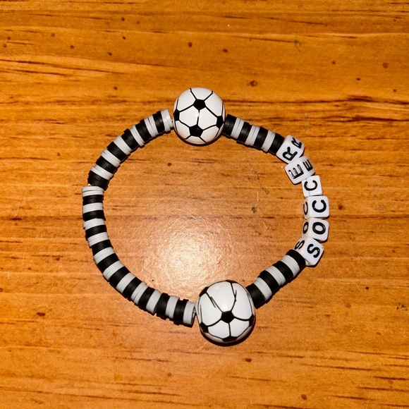 Soccer Heishi Bracelet - Picture 5 of 13